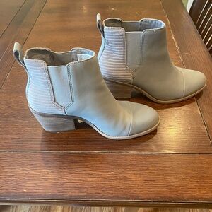 Toms Everly Pull On Booties